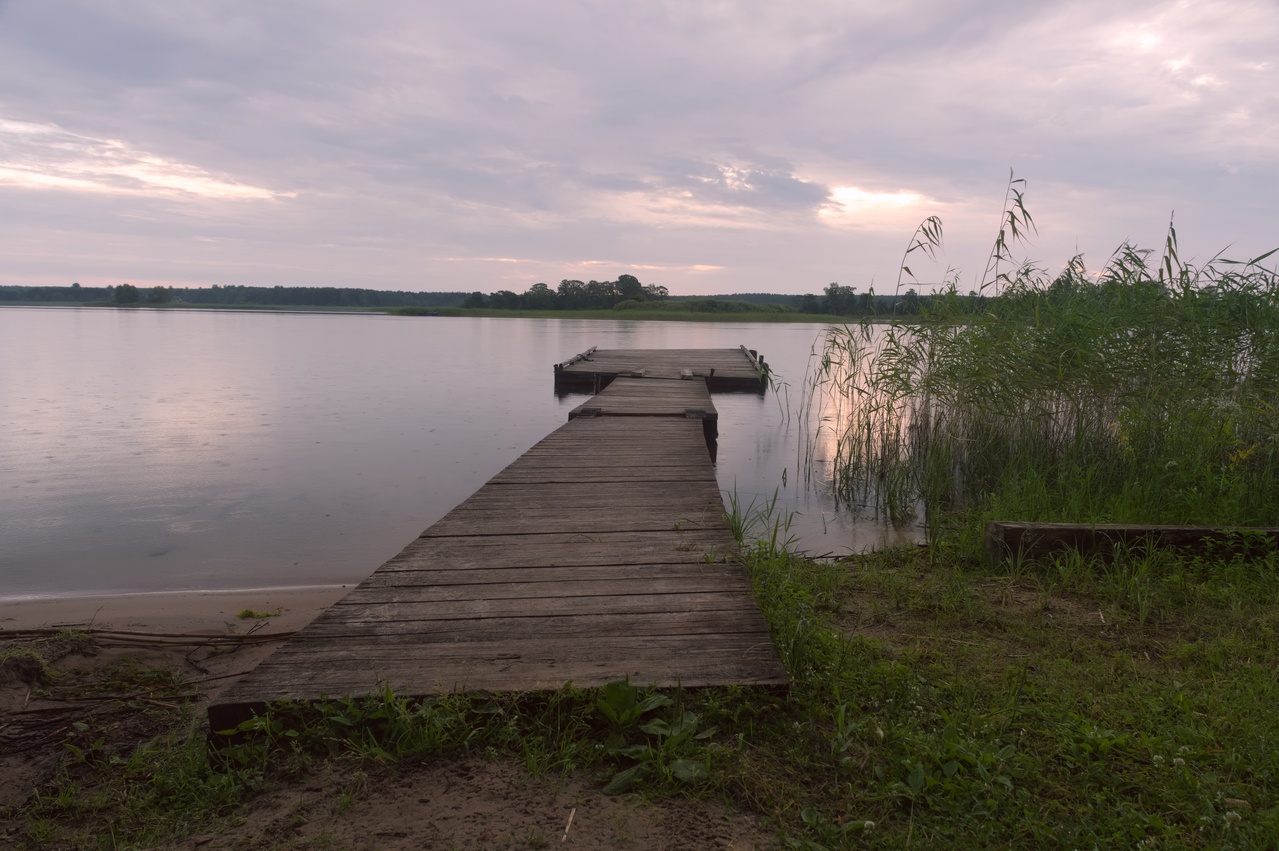 Wooden pier on the lake